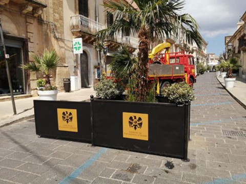 bariera con varco stradale