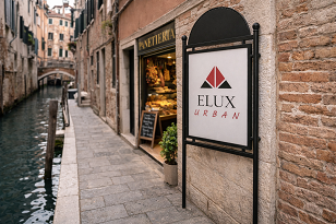 Installazione Bacheca stradale modello Scilla 413 ELUX