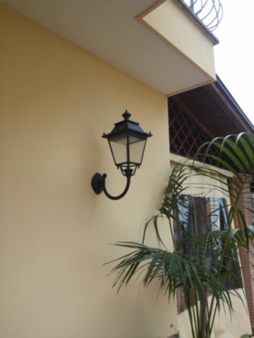 Lanterna illuminazione pubblica stradale giardino LED a muro Claudia